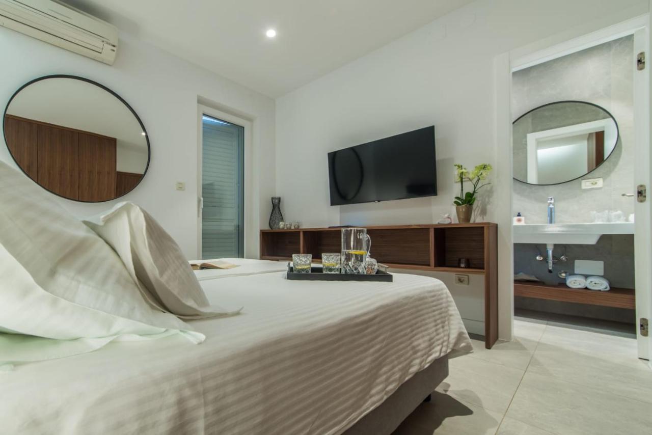 Apartments Villa Medic Brela Zewnętrze zdjęcie