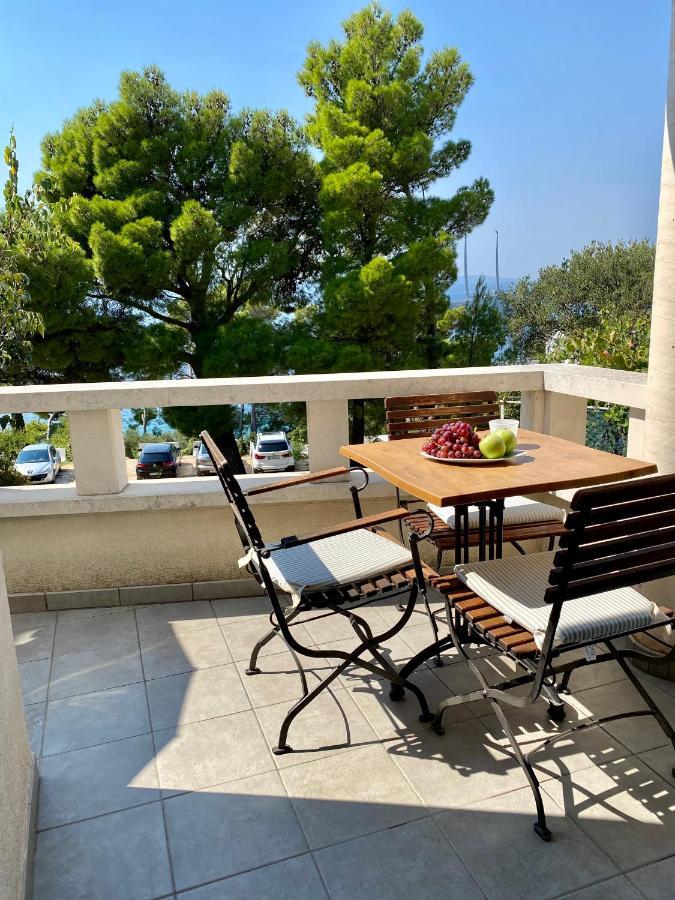 Apartments Villa Medic Brela Zewnętrze zdjęcie
