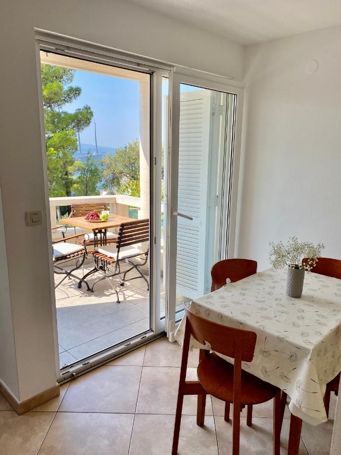 Apartments Villa Medic Brela Zewnętrze zdjęcie