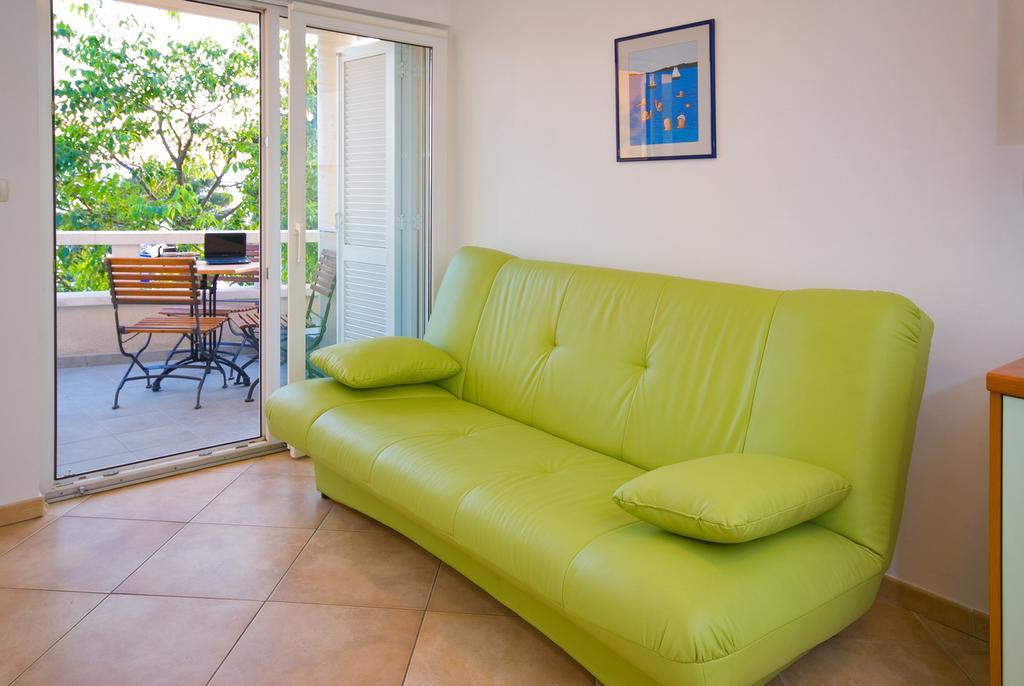Apartments Villa Medic Brela Zewnętrze zdjęcie