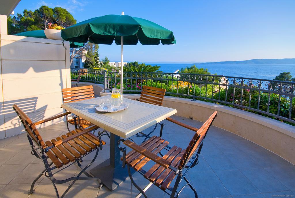 Apartments Villa Medic Brela Zewnętrze zdjęcie